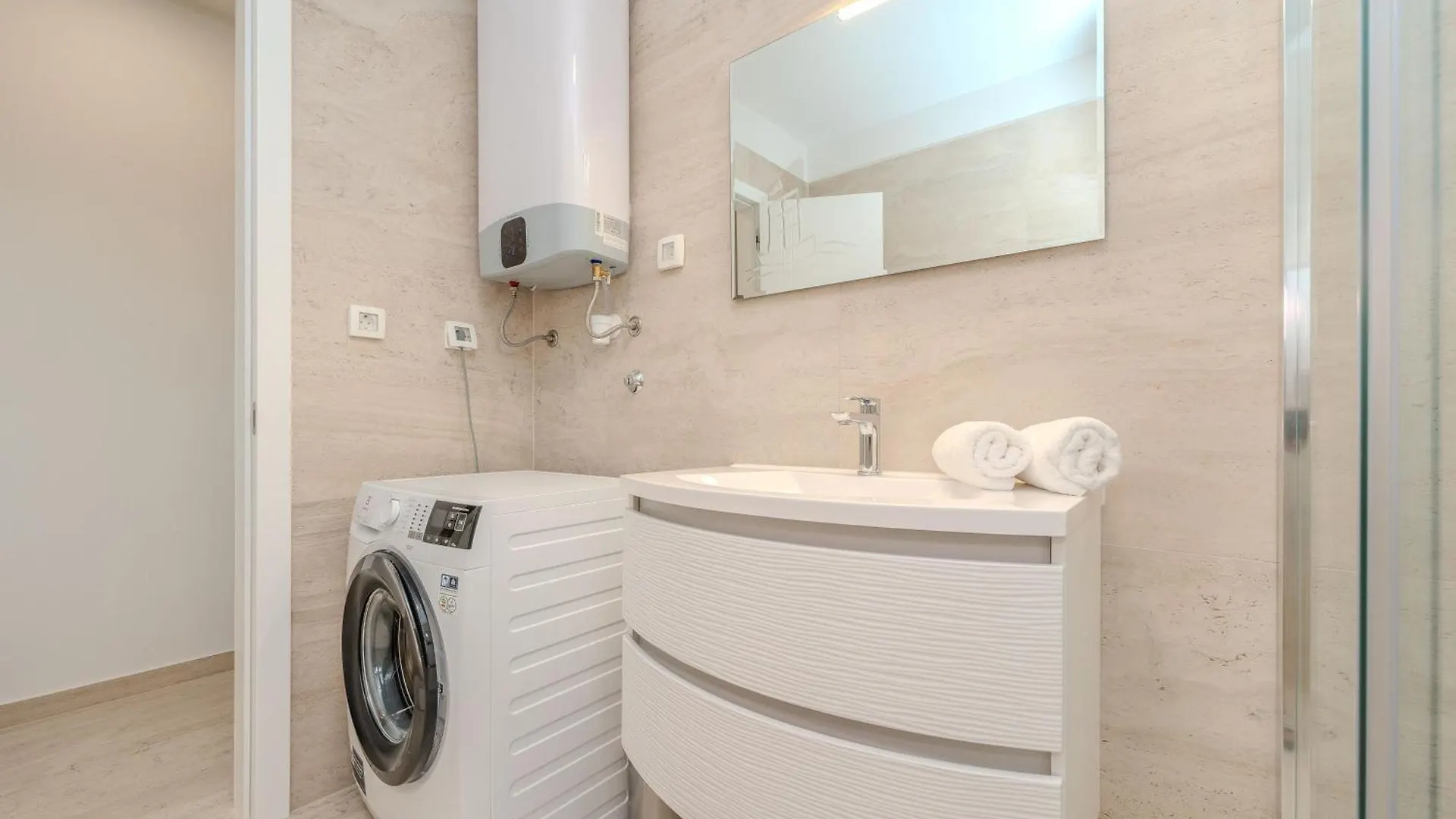 Nuvola Apartment Zadar 0*,